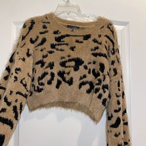 Cropped Cheetah sweater